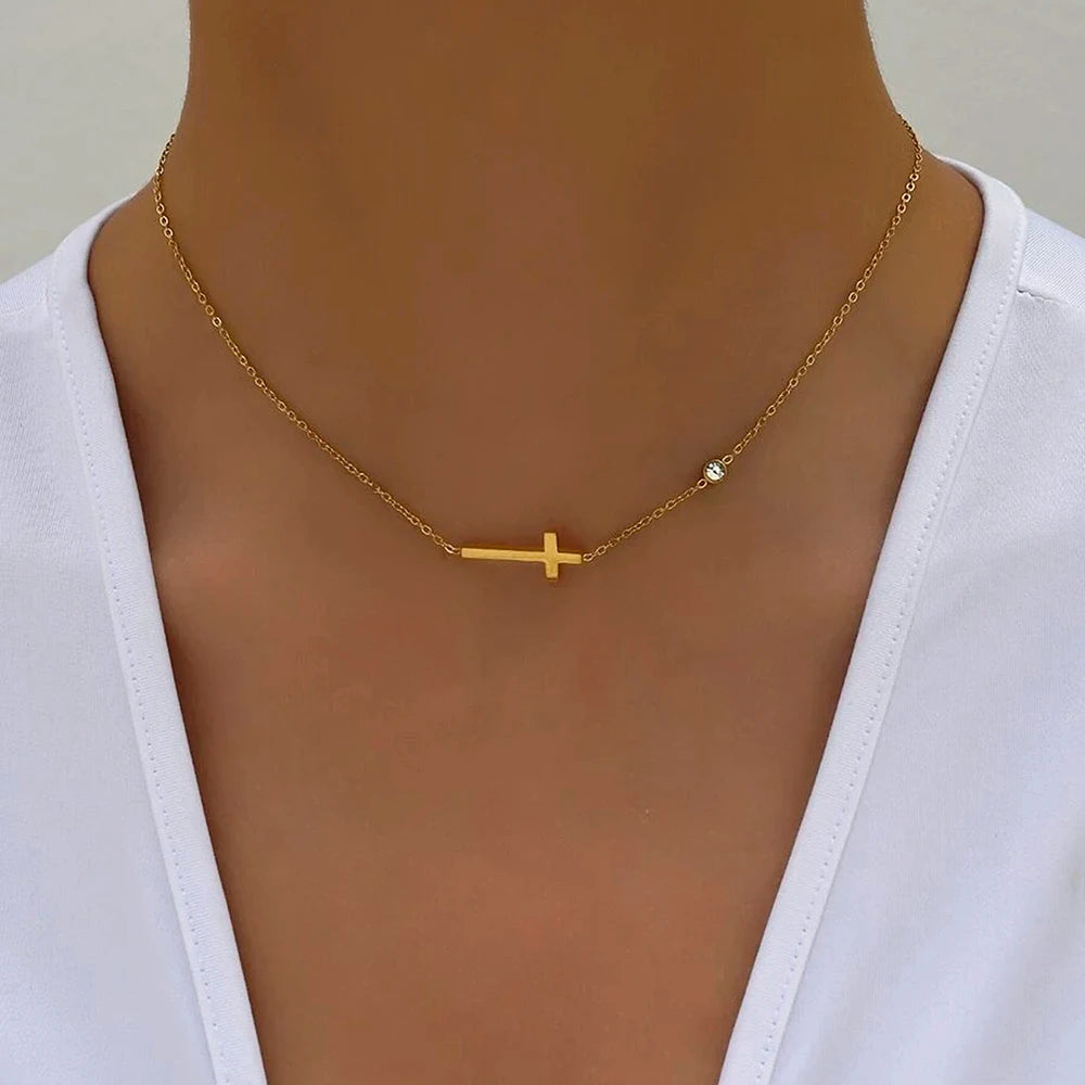 DGIDDK Stainless Steel Necklace Cross Pendant Necklace Rhinestone Light Luxury Exquisite Necklace Women's Jewelry